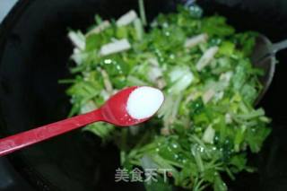 芹菜炒豆干的做法步骤：5