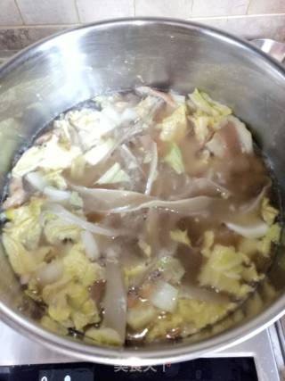 白菜炖蘑菇的做法步骤：4