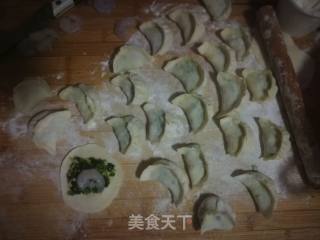 韭菜鸡蛋虾仁饺子的做法步骤：13