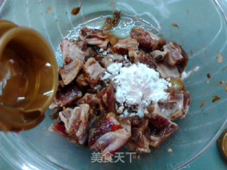 腌豇豆蒸牛肉的做法步骤：9