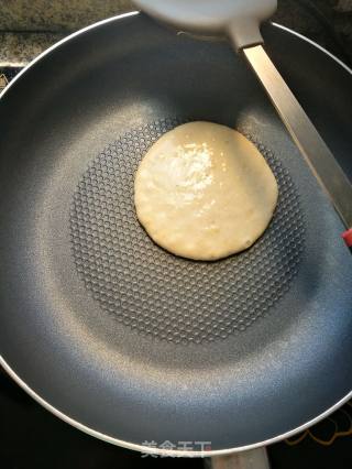 香蕉松饼的做法步骤：4