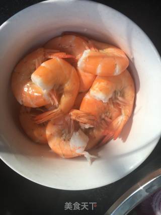 海鲜什锦披萨的做法步骤：3