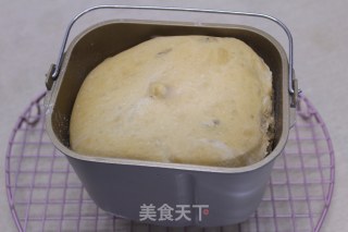 奶茶坚果吐司，一键式的美味的做法步骤：7