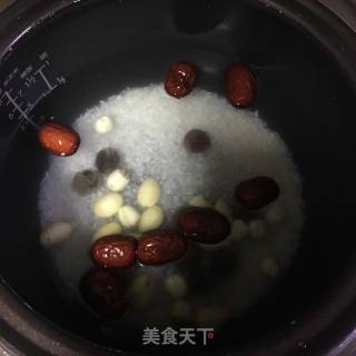 桂圆莲子红枣粥的做法步骤：4