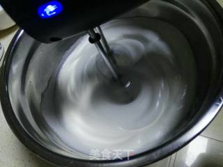 八寸戚风蛋糕的做法步骤：8