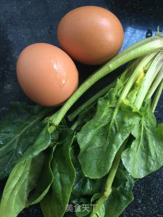 菠菜蒸蛋的做法步骤：1