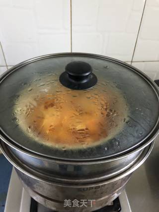 南瓜发糕的做法步骤：1