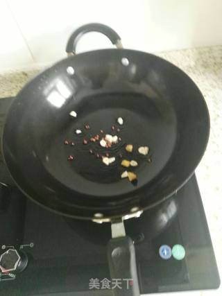 清炒茼蒿????的做法步骤：2