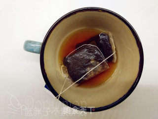 伯爵红茶戚风蛋糕的做法步骤：1