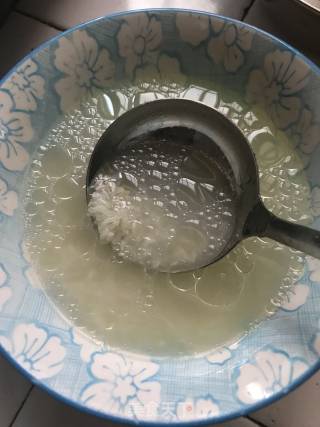 宝宝美味粥的做法步骤：1