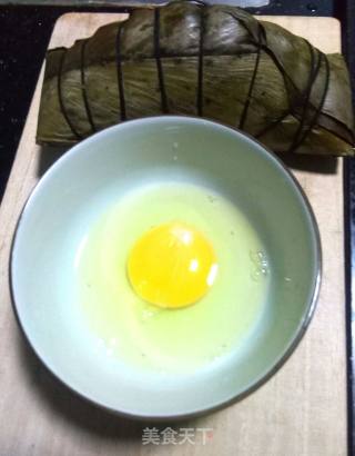 煎粽子的做法步骤：2