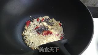 茼蒿炒磷虾的做法步骤：4