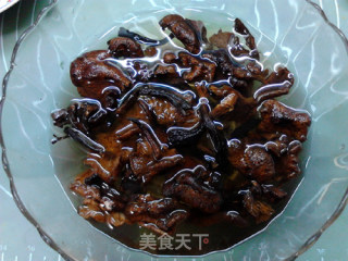 榛蘑蒸鸡的做法步骤：2