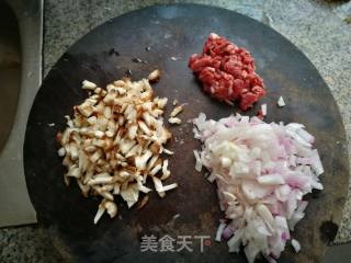 咖喱牛肉意面的做法步骤：3