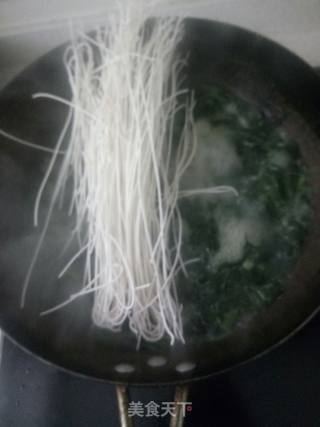 菠菜腊肉原汤挂面的做法步骤：6
