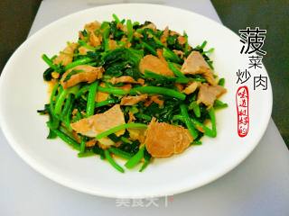 菠菜炒肉的做法步骤：4