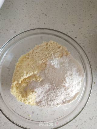 蒸菠菜，减肥的佳品噢的做法步骤：2