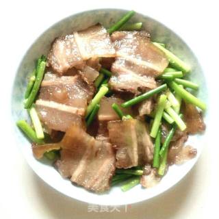 蒜苔炒坛子肉的做法步骤：3