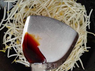 韭菜炒银芽的做法步骤：5