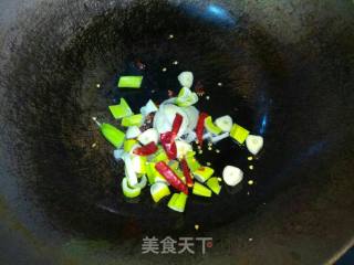 家常烧鲽鱼的做法步骤：4