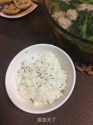 菠菜丸子汤的做法步骤：5