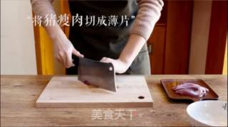 玉木耳炒肉的做法步骤：3