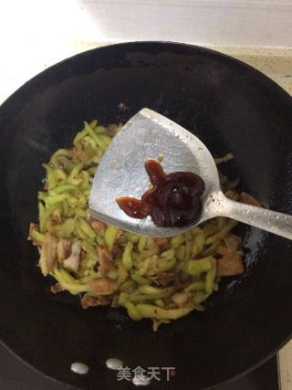 肉炒茄丝榨菜的做法步骤：8
