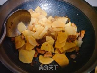 肉炒荷兰豆土豆片的做法步骤：6