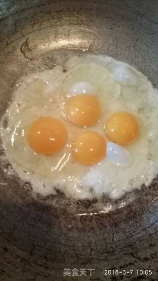 春季野生荠菜盒子的做法步骤：4