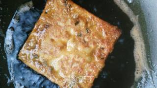 馄饨皮葱花饼的做法步骤：4