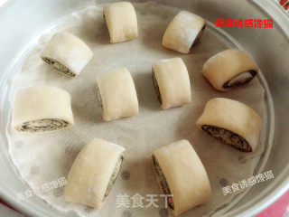 黑芝麻南瓜卷的做法步骤：7