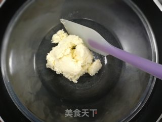 爆浆草莓海盐奶盖蛋糕的做法步骤：13