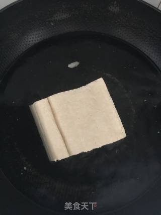 油泼豆腐的做法步骤：1