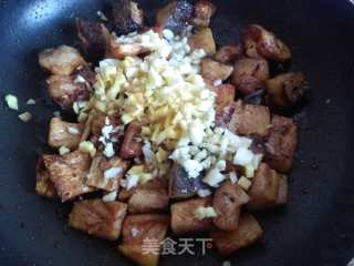 香炒腊鱼的做法步骤：7