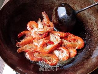 油焖大虾的做法步骤：2