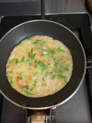鸡蛋蔬菜虾饼的做法步骤：6