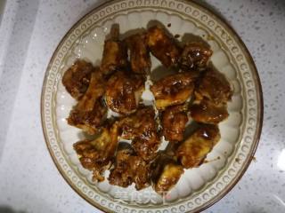 “不用炒糖色、无需厨艺，比吊炉烤出的还香”～孜然蒜香排骨的做法步骤：6