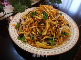 凉拌干豆腐丝的做法步骤：5