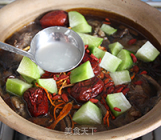 虫草花牛肉面的做法步骤：6