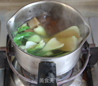 虫草花牛肉面的做法步骤：11