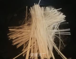 韭菜鸡蛋打卤面的做法步骤：15