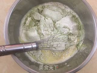 抹茶蜜豆毛巾卷的做法步骤：3