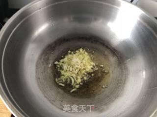 豆豉鲮鱼油麦菜的做法步骤：2