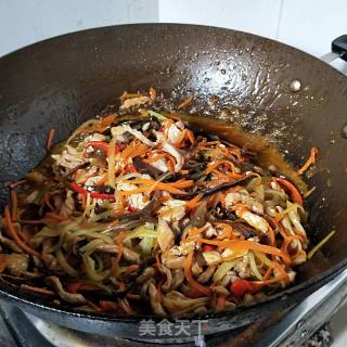 鱼香肉丝的做法步骤：11