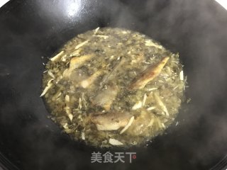 小黄鱼雪菜面的做法步骤：11