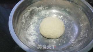 鸡蛋灌饼的做法步骤：1