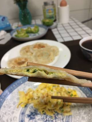 饺子皮版鸡蛋灌饼的做法步骤：7
