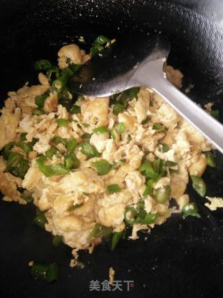辣椒炒蛋的做法步骤：6