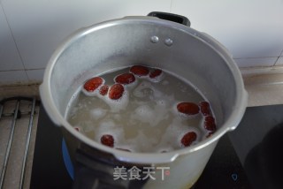 二米红枣粥的做法步骤：2