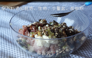 鳗鱼酿豆腐的做法步骤：7